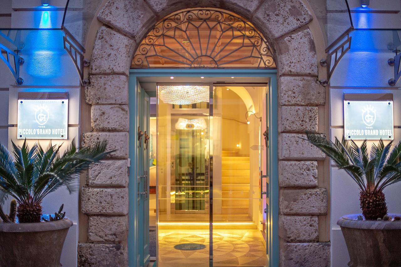 Piccolo Grand Hotel Pizzo  Luaran gambar
