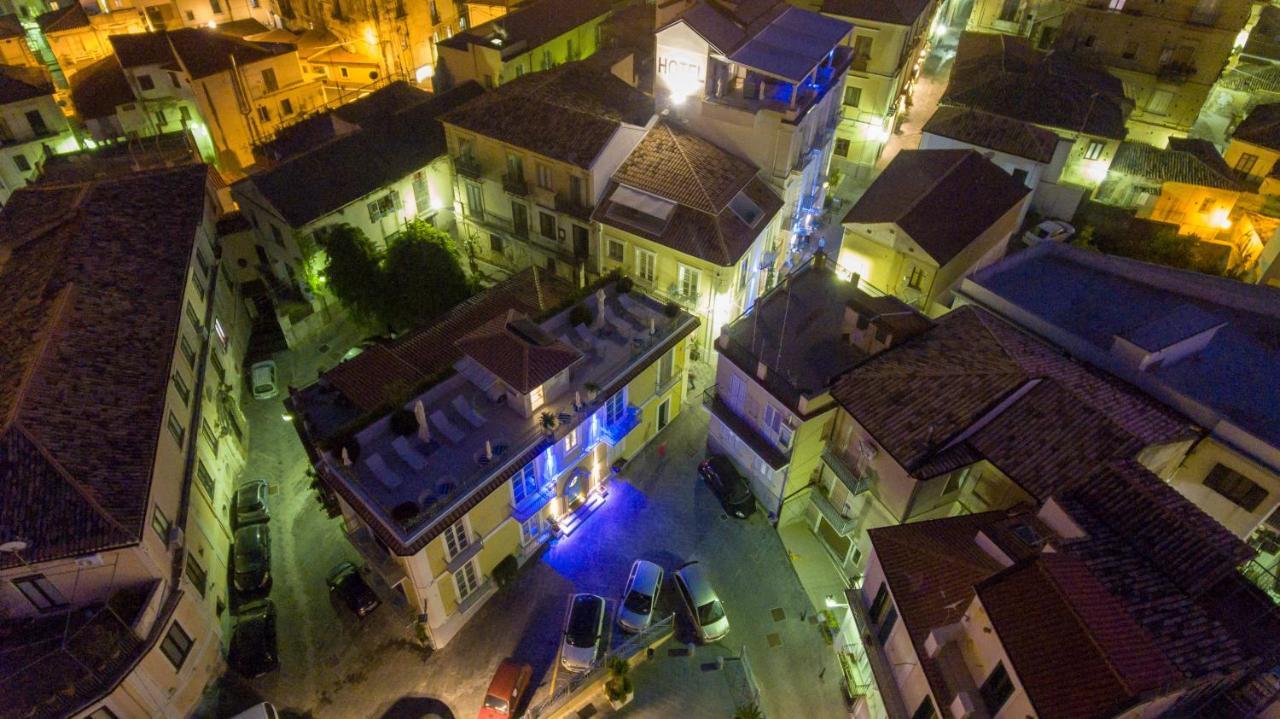 Piccolo Grand Hotel Pizzo  Luaran gambar